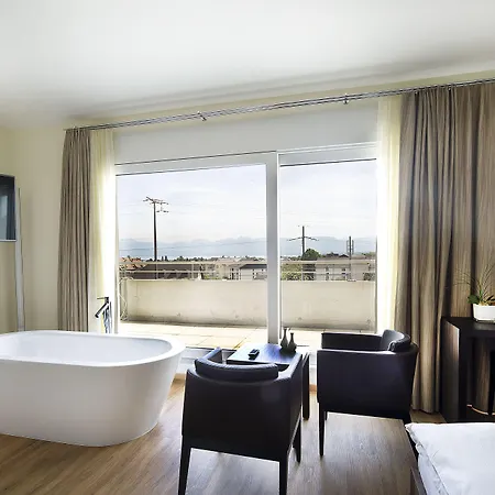 Glanis Hotel