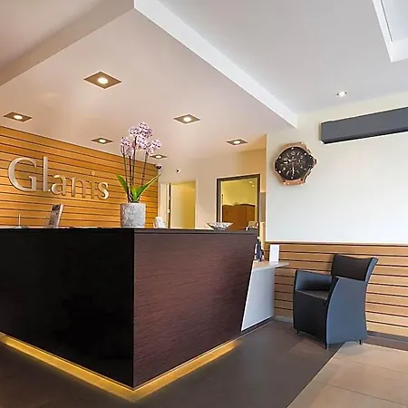 Glanis Szálloda 3*