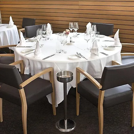 Hotel Glanis 3*